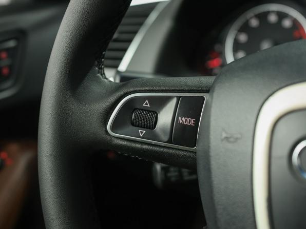 Audi Q5 I (8R) с пробегом 2011 года, цена 1 399 000 рублей, 217892 км, внедорожник, Автокод Объявления