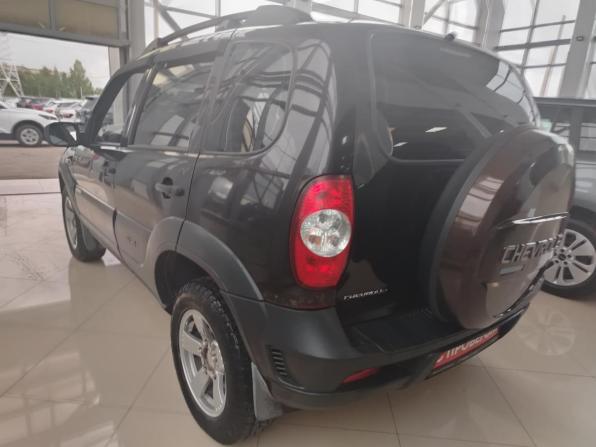Chevrolet Niva I Рестайлинг с пробегом 2011 года, цена 409 000 рублей, 109000 км, внедорожник, Автокод Объявления