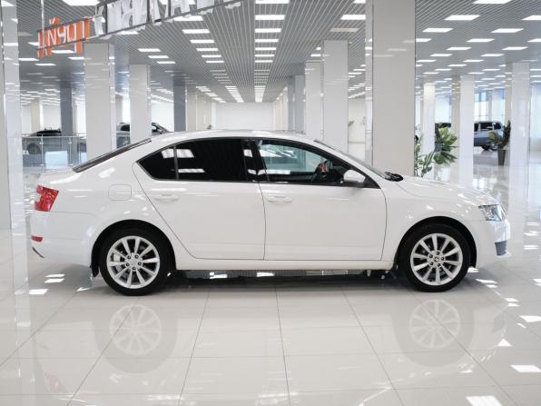 Skoda Octavia III (A7) с пробегом 2015 года, цена 1 284 000 рублей, 129488 км, лифтбек, Автокод Объявления