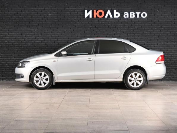 Volkswagen Polo V с пробегом 2011 года, цена 618 000 рублей, 219795 км, седан, Автокод Объявления