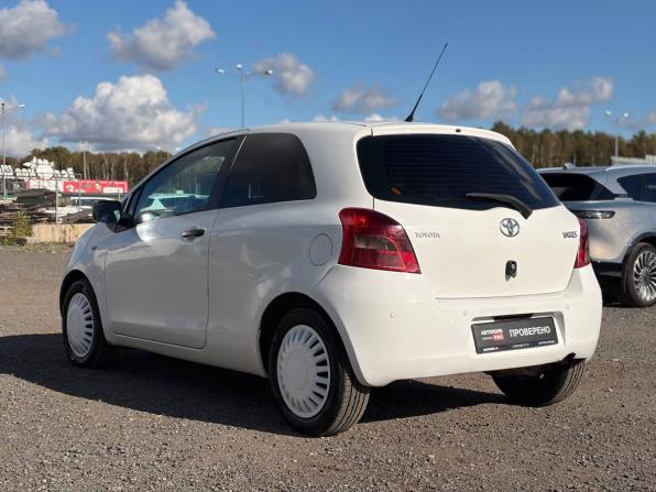 Toyota Yaris II с пробегом 2007 года, цена 500 000 рублей, 188000 км, хэтчбек, Автокод Объявления