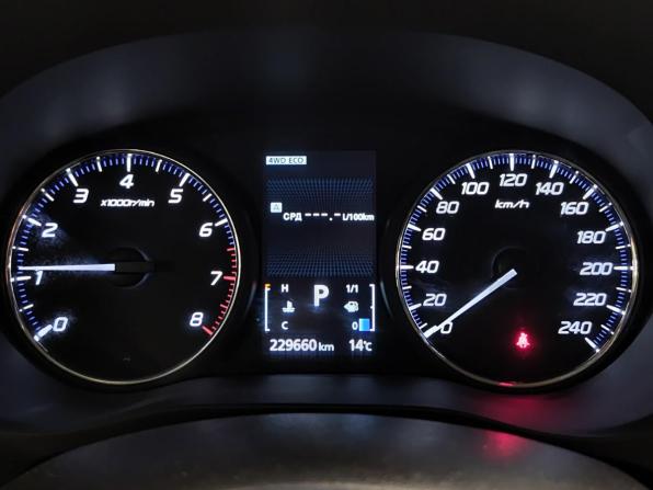 Mitsubishi Outlander III Рестайлинг 3 с пробегом 2019 года, цена 1 847 000 рублей, 229659 км, внедорожник, Автокод Объявления