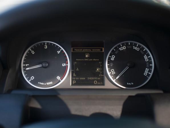 Land Rover Range Rover Sport I Рестайлинг с пробегом 2009 года, цена 1 700 000 рублей, 240916 км, внедорожник, Автокод Объявления
