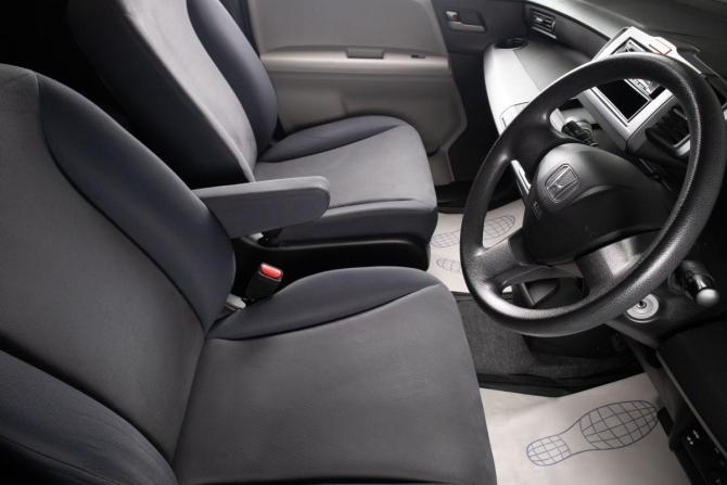 Honda Freed I с пробегом 2010 года, цена 1 199 000 рублей, 136000 км, компактвэн, Автокод Объявления