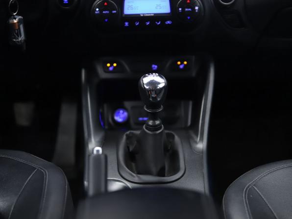 Hyundai ix35 I Рестайлинг с пробегом 2013 года, цена 970 000 рублей, 181921 км, внедорожник, Автокод Объявления