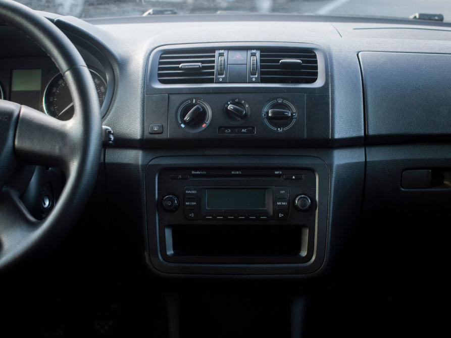 Skoda Fabia II Рестайлинг Курган  - изображение 16
