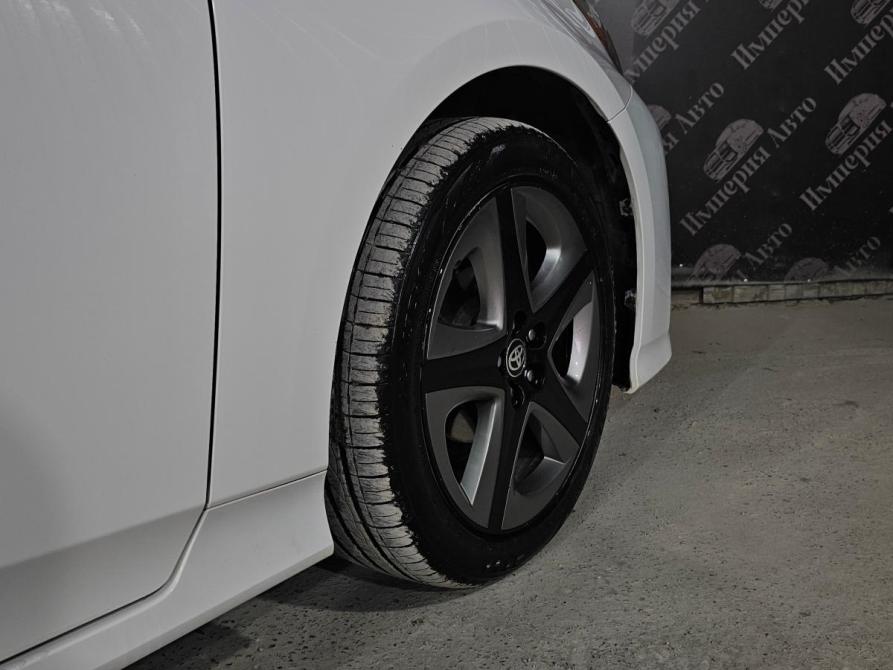 Toyota Prius IV (XW50) Краснодар  - изображение 14