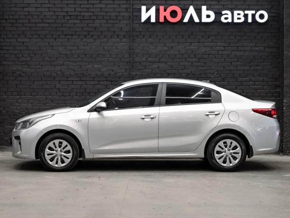 Kia Rio IV с пробегом 2018 года, цена 1 300 000 рублей, 124270 км, седан, Автокод Объявления