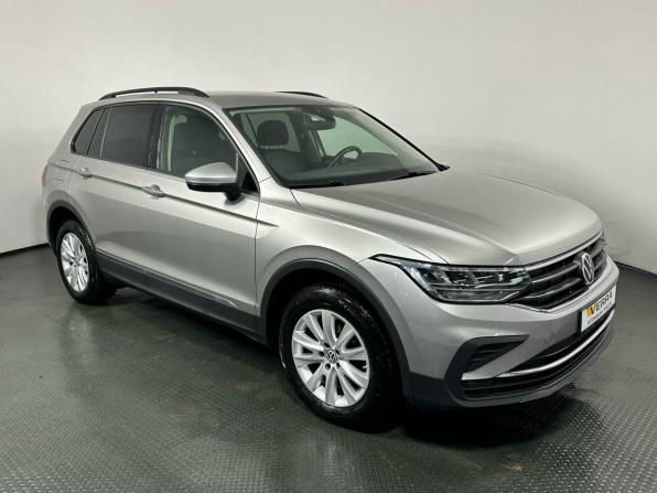 Volkswagen Tiguan II Рестайлинг с пробегом 2021 года, цена 2 890 000 рублей, 63504 км, внедорожник, Автокод Объявления