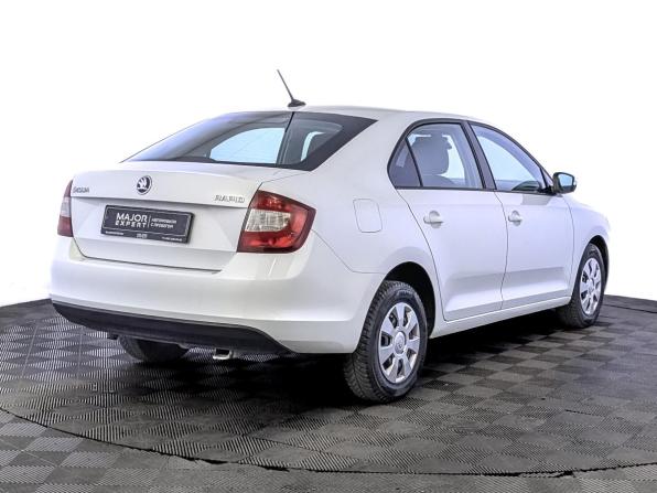 Skoda Rapid I Рестайлинг с пробегом 2019 года, цена 875 000 рублей, 202012 км, лифтбек, Автокод Объявления
