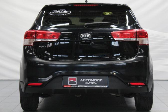 Kia Rio III Рестайлинг с пробегом 2015 года, цена 979 000 рублей, 167000 км, хэтчбек, Автокод Объявления