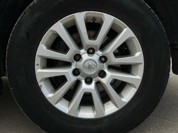 Toyota Land Cruiser Prado 150 Series Рестайлинг 1 с пробегом 2015 года, цена 3 250 000 рублей, 155000 км, внедорожник, Автокод Объявления