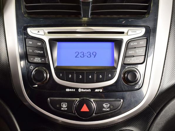Hyundai Solaris I с пробегом 2011 года, цена 1 049 995 рублей, 97725 км, седан, Автокод Объявления