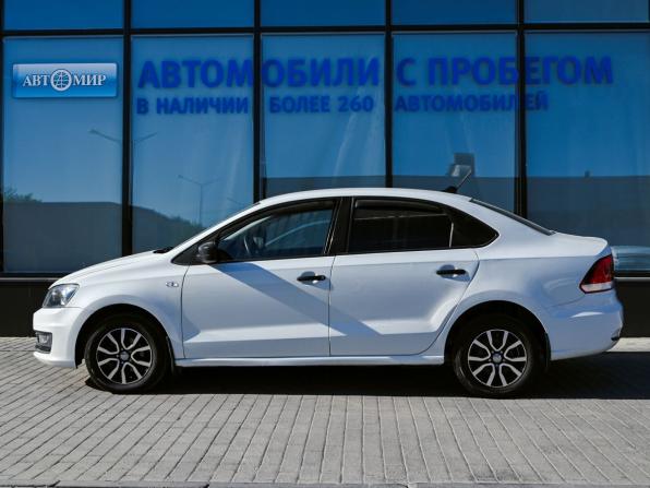 Volkswagen Polo V Рестайлинг с пробегом 2018 года, цена 1 149 000 рублей, 60000 км, седан, Автокод Объявления