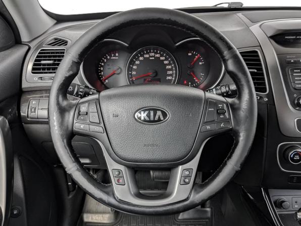 Kia Sorento II Рестайлинг с пробегом 2019 года, цена 2 245 000 рублей, 141227 км, внедорожник, Автокод Объявления