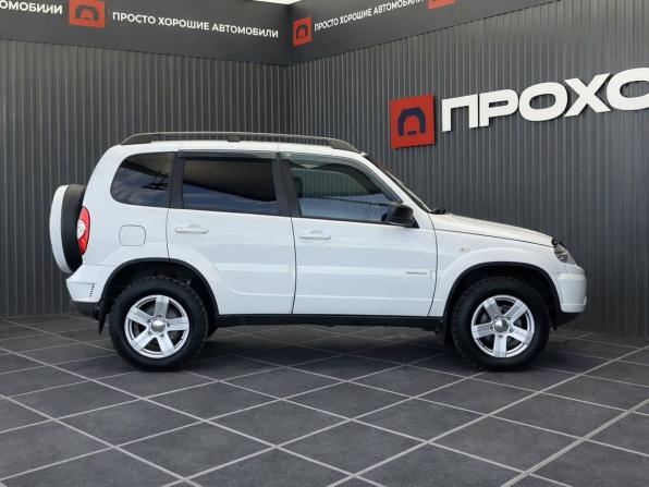 Chevrolet Niva I Рестайлинг с пробегом 2013 года, цена 547 000 рублей, 107434 км, внедорожник, Автокод Объявления