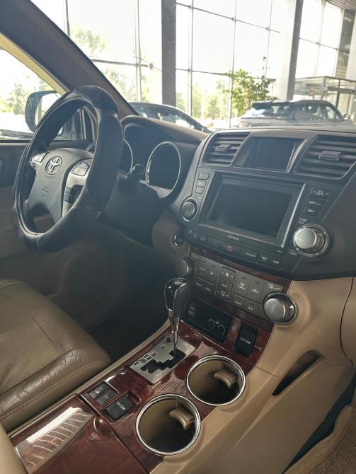 Toyota Highlander II (XU40) Рестайлинг Новосибирск  - изображение 18