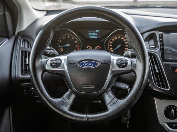Ford Focus III с пробегом 2014 года, цена 758 000 рублей, 223918 км, универсал, Автокод Объявления
