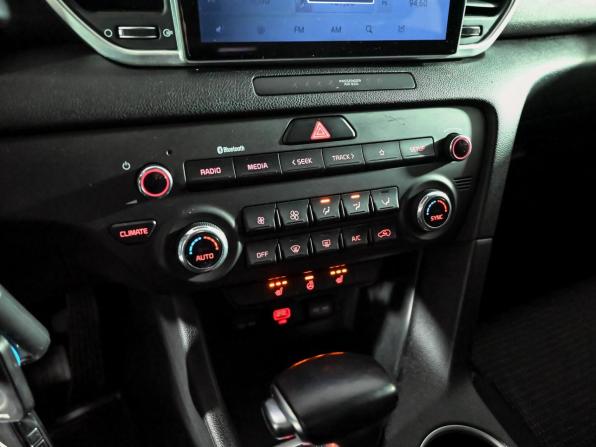 Kia Sportage IV Рестайлинг с пробегом 2021 года, цена 2 400 000 рублей, 130596 км, внедорожник, Автокод Объявления