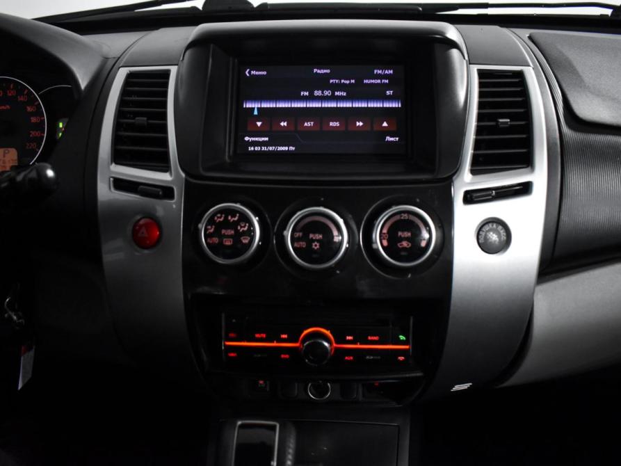 Mitsubishi Pajero Sport II Рестайлинг Санкт-Петербург  - изображение 13