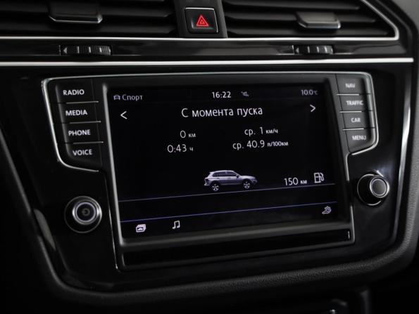 Volkswagen Tiguan II с пробегом 2017 года, цена 2 619 000 рублей, 123503 км, внедорожник, Автокод Объявления
