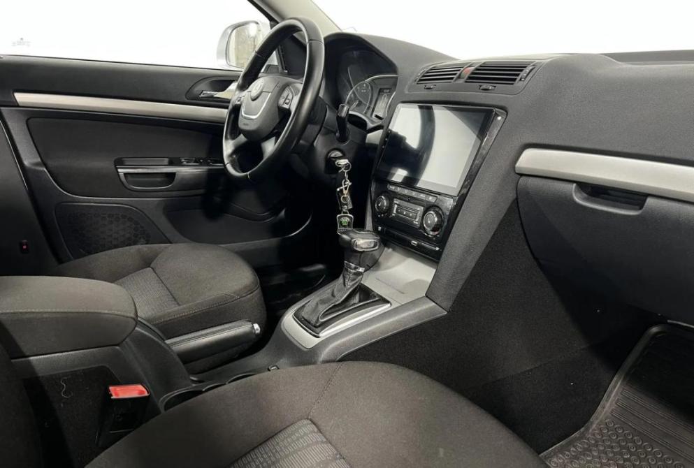 Skoda Octavia II (A5) Рестайлинг Нижний Новгород  - изображение 12