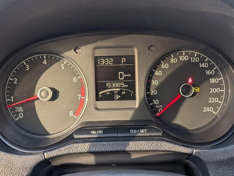 Volkswagen Polo V Рестайлинг Москва  - изображение 13