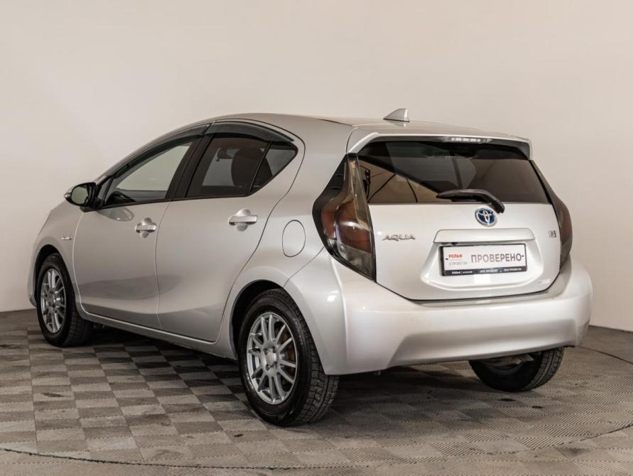 Toyota Aqua I Рестайлинг 2 Санкт-Петербург  - изображение 7