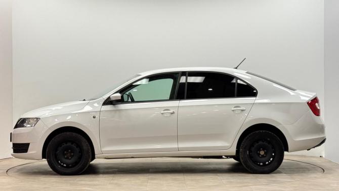 Skoda Rapid I с пробегом 2015 года, цена 690 000 рублей, 166000 км, лифтбек, Автокод Объявления