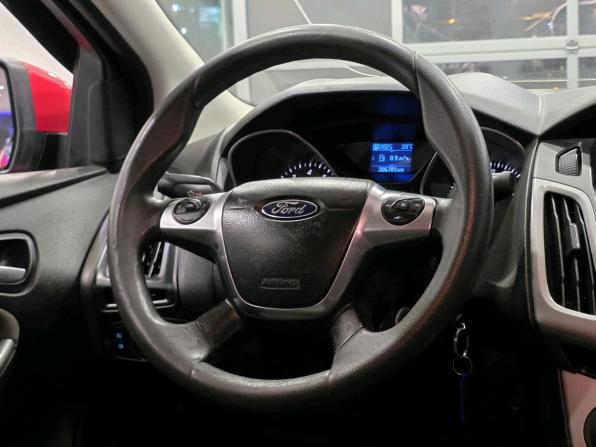Ford Focus III с пробегом 2012 года, цена 550 000 рублей, 306758 км, седан, Автокод Объявления