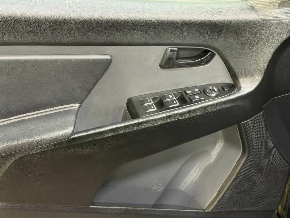 Kia Sportage III с пробегом 2011 года, цена 867 000 рублей, 300000 км, внедорожник, Автокод Объявления