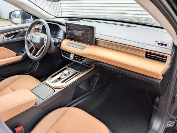 Haval Jolion I с пробегом 2024 года, цена 2 100 000 рублей, 46246 км, внедорожник, Автокод Объявления