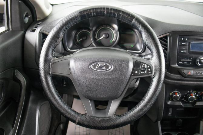 Lada (ВАЗ) XRAY I с пробегом 2017 года, цена 619 000 рублей, 182569 км, хэтчбек, Автокод Объявления