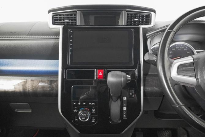 Toyota Tank I с пробегом 2018 года, цена 1 299 000 рублей, 102000 км, микровэн, Автокод Объявления