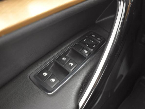 Lada (ВАЗ) Vesta I Рестайлинг (NG) с пробегом 2023 года, цена 1 296 200 рублей, 31628 км, универсал, Автокод Объявления