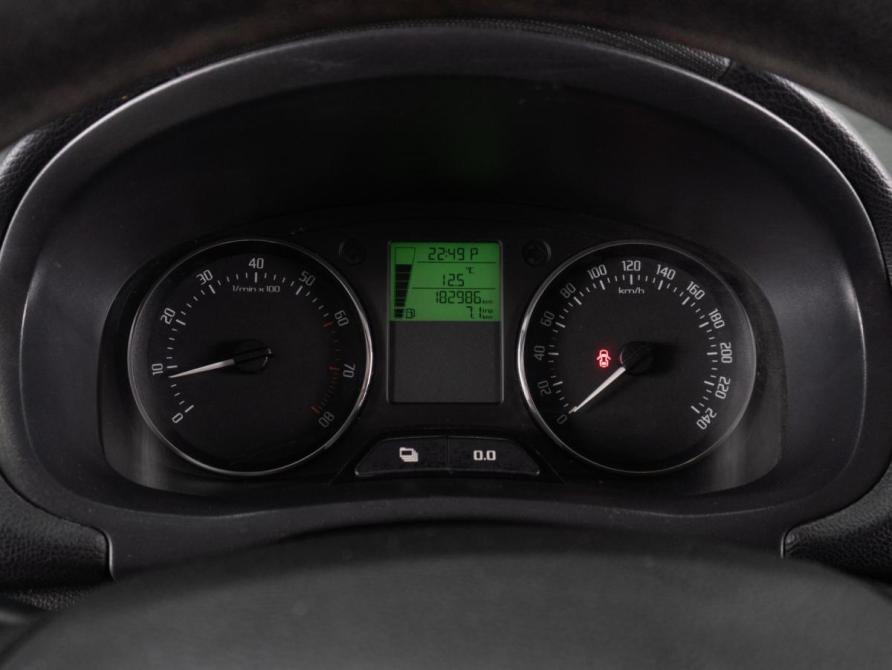 Skoda Fabia II Рестайлинг Тюмень  - изображение 12
