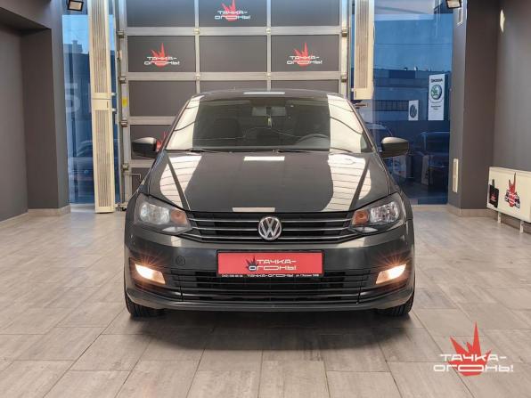 Volkswagen Polo V Рестайлинг с пробегом 2017 года, цена 860 000 рублей, 219420 км, седан, Автокод Объявления