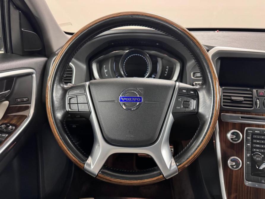 Volvo XC60 I Рестайлинг Тюмень  - изображение 11