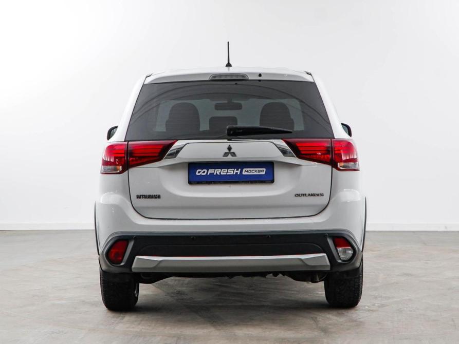 Mitsubishi Outlander III Рестайлинг 2 Москва  - изображение 4