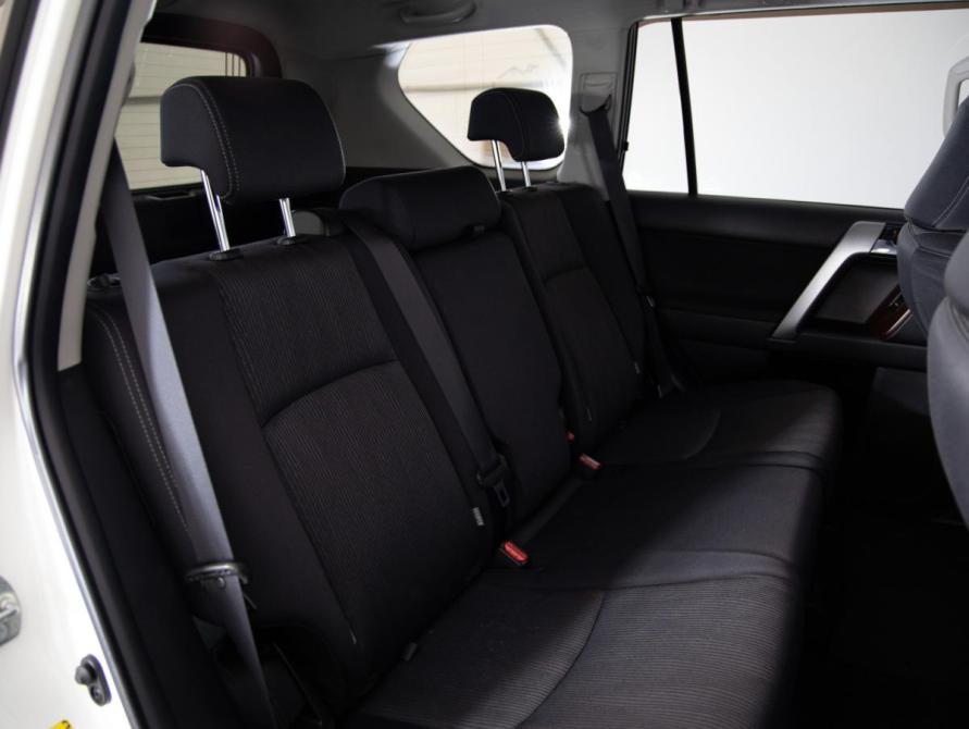 Toyota Land Cruiser Prado 150 Series Рестайлинг 1 Санкт-Петербург  - изображение 26