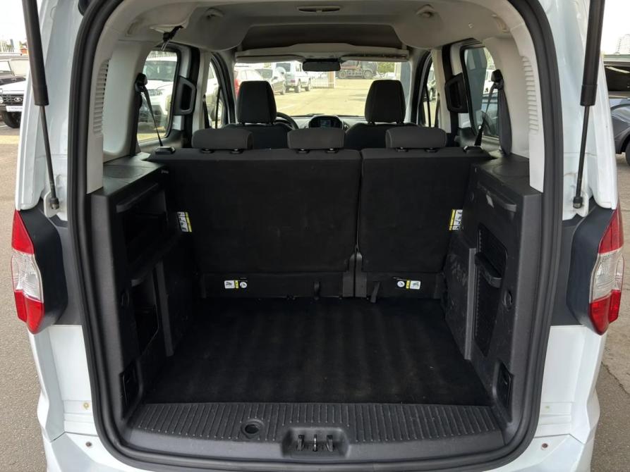 Ford Tourneo Courier I Краснодар  - изображение 13