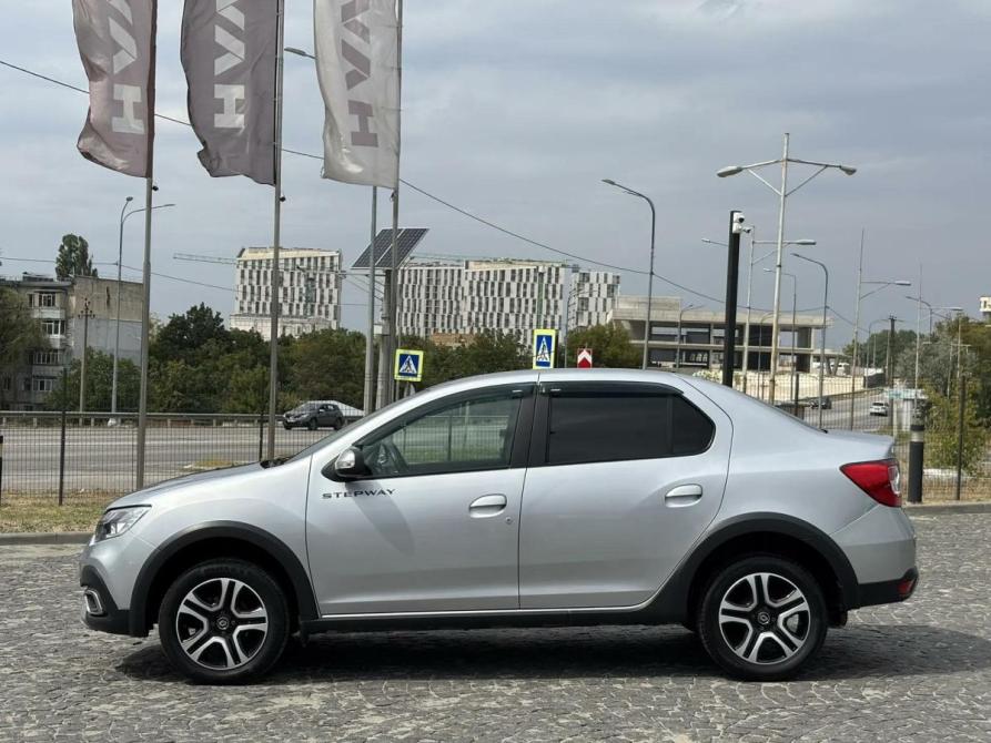 Renault Logan II Рестайлинг Крым  - изображение 8