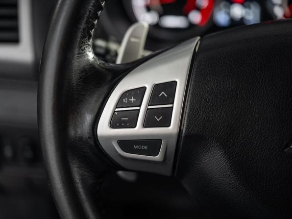 Mitsubishi Outlander II Рестайлинг с пробегом 2011 года, цена 1 320 500 рублей, 202552 км, внедорожник, Автокод Объявления