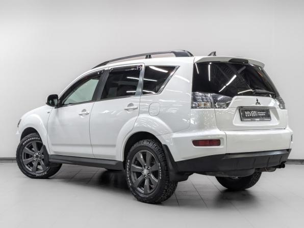 Mitsubishi Outlander II Рестайлинг с пробегом 2011 года, цена 1 500 000 рублей, 202648 км, внедорожник, Автокод Объявления