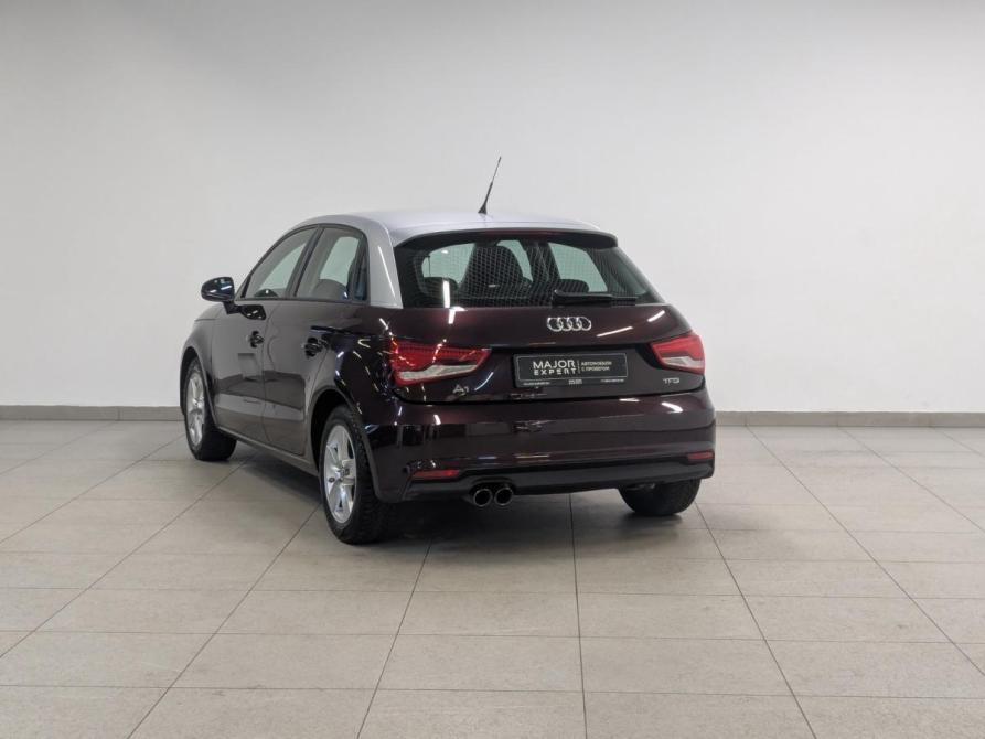 Audi A1 I (8X) Рестайлинг Санкт-Петербург  - изображение 7