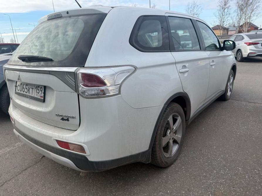 Mitsubishi Outlander III Рестайлинг Пермь  - изображение 4