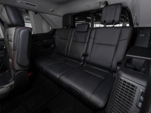 Toyota Sequoia III с пробегом 2023 года, цена 12 750 000 рублей, 25280 км, внедорожник, Автокод Объявления