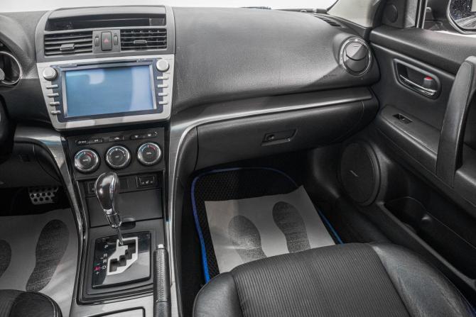 Mazda 6 II (GH) с пробегом 2009 года, цена 999 000 рублей, 300000 км, седан, Автокод Объявления
