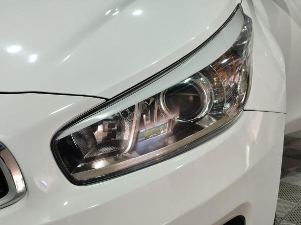 Kia Ceed II Рестайлинг с пробегом 2017 года, цена 1 500 000 рублей, 93000 км, хэтчбек, Автокод Объявления