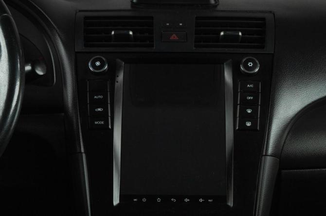 Toyota Camry VI (XV40) Рестайлинг с пробегом 2011 года, цена 1 649 000 рублей, 216000 км, седан, Автокод Объявления